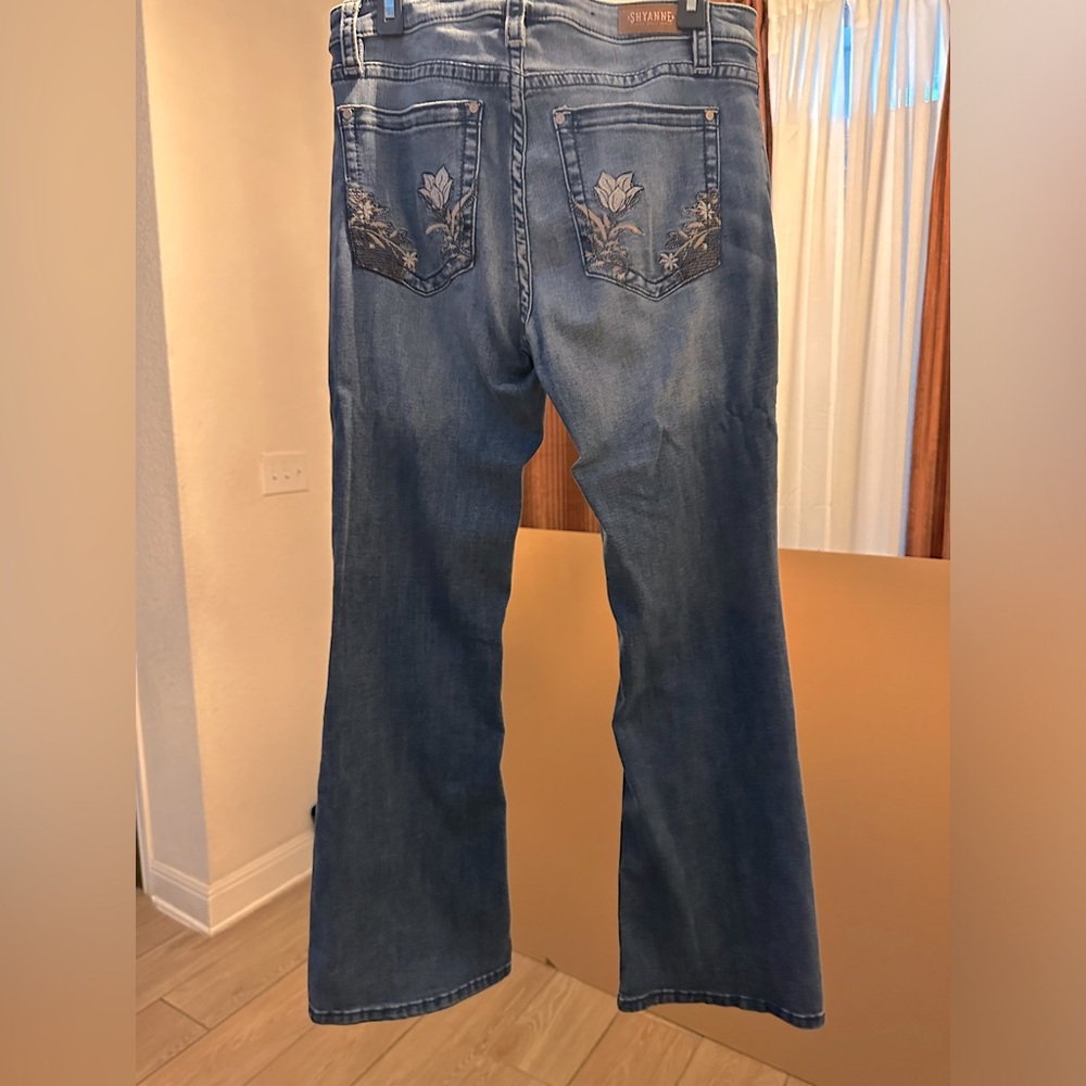 Boot Barn Shyanne women’s jeans. Brand new.